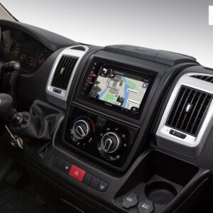 Alpine INE-W611DU Navigationssystem mit 6,5-Zoll-Touchscreen inkl. Trucksoftware für Fiat Ducato III, Citroën Jumper II und Peugeot Boxer II