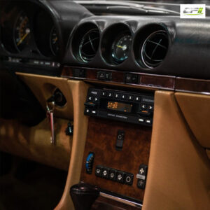 Alternative view of RETROSOUND "MOTOR-1DAB" DAB+ Komplett-Set "Grand Prix" mit Zubehör