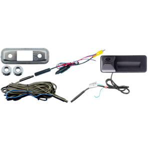 Alternative view of NAVLINKZ Griffleisten-Kamera für Audi, Skoda, und VW 2012-2015