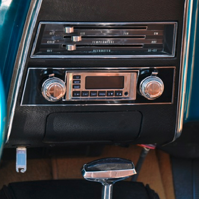 RETROSOUND Frontblende - "Black" 1967-68 Camaro/Firebird – Bild 4